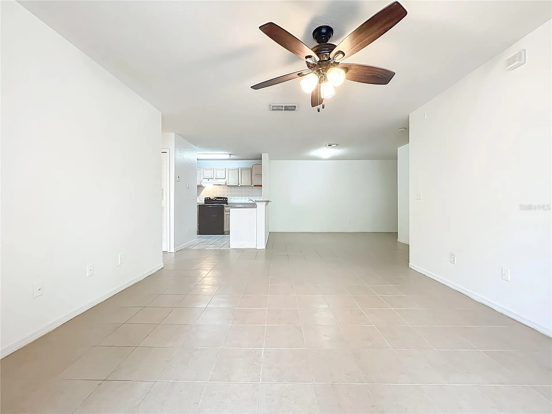 7511 Seurat Street Orlando FL 32819