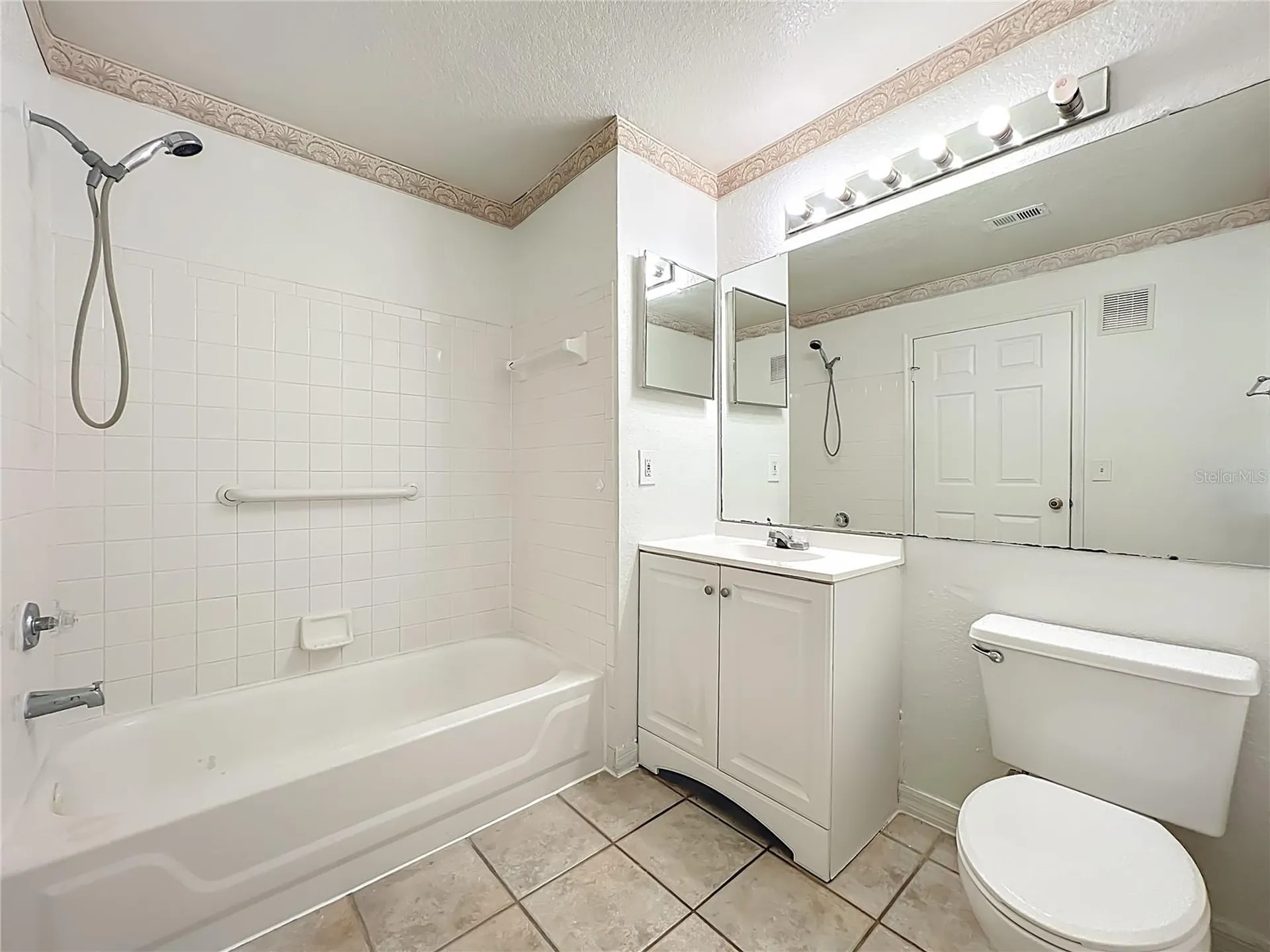 7511 Seurat Street Orlando FL 32819