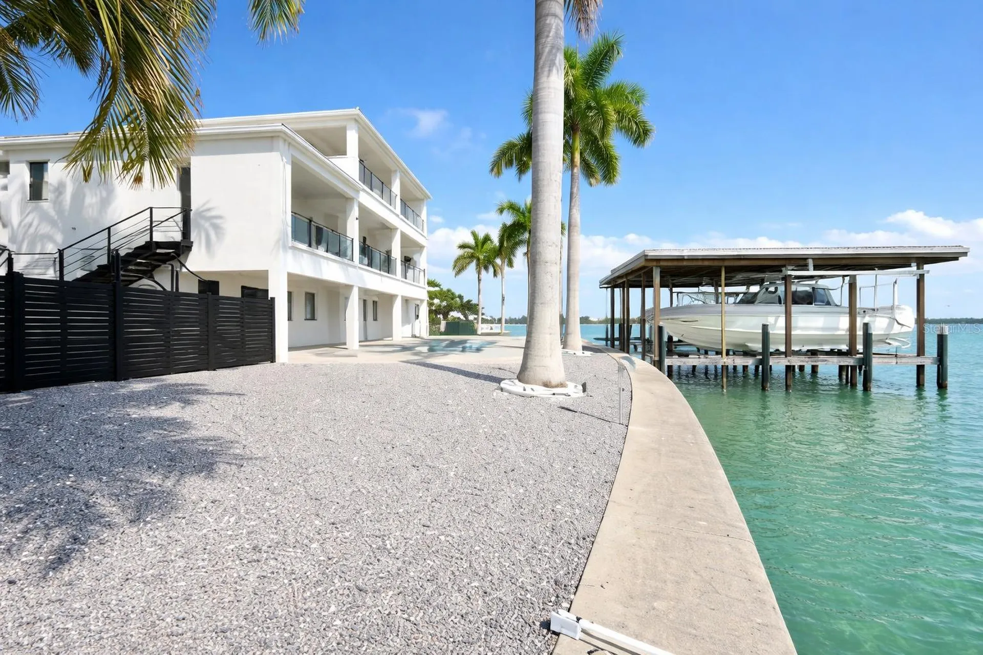 7801 9th Avenue S St Petersburg FL 33707