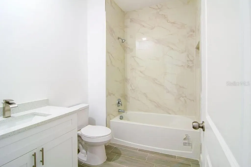 260 Rotonda Boulevard Rotonda West FL 33947