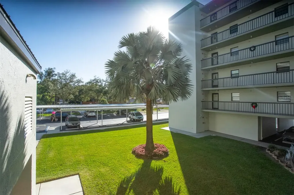 9860 62nd Terrace N St Petersburg FL 33708