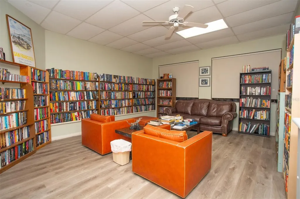9860 62nd Terrace N St Petersburg FL 33708