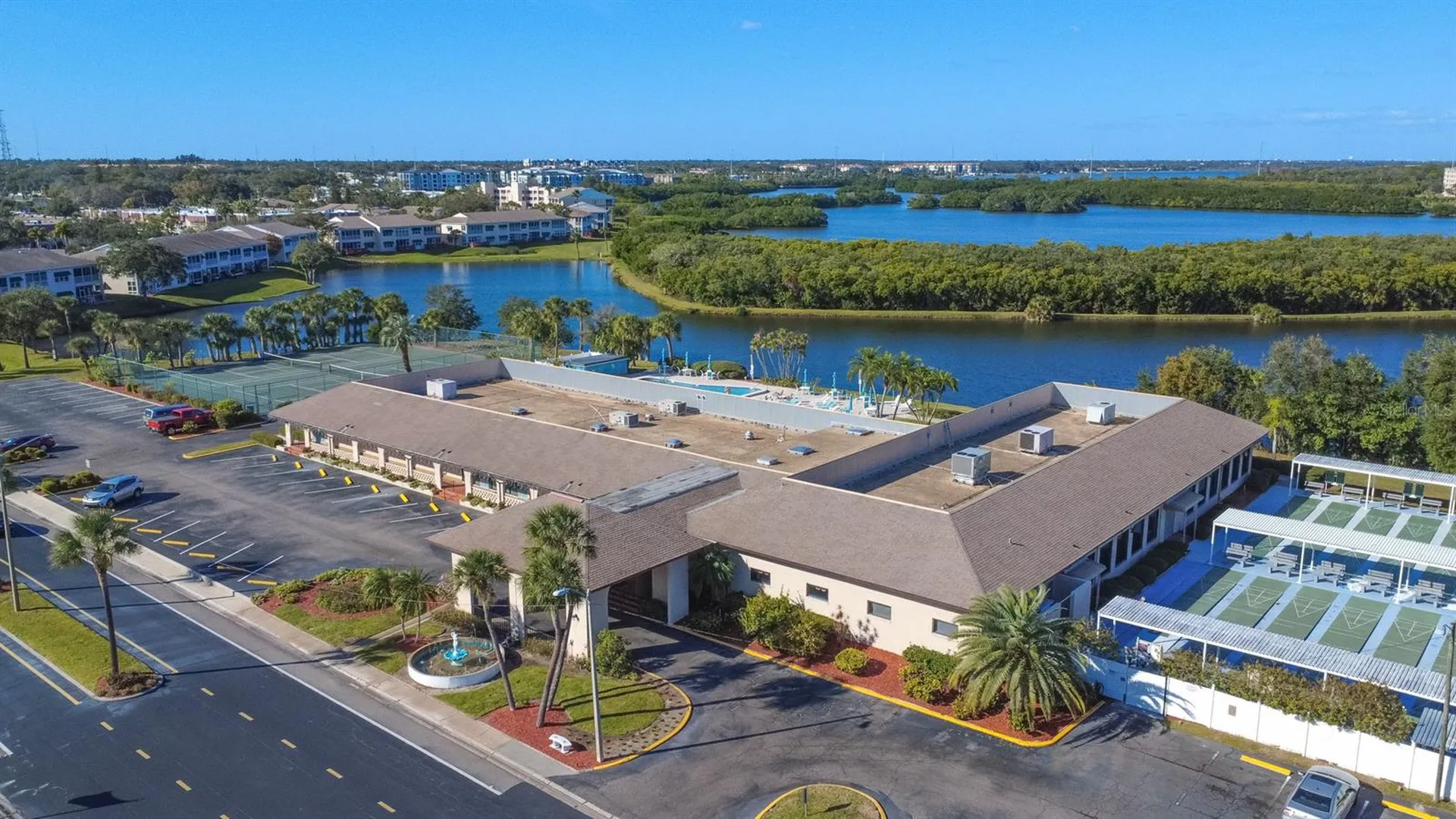 9860 62nd Terrace N St Petersburg FL 33708