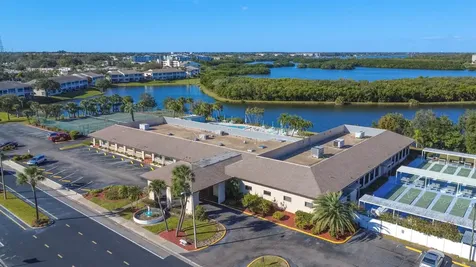 9860 62nd Terrace N St Petersburg FL 33708