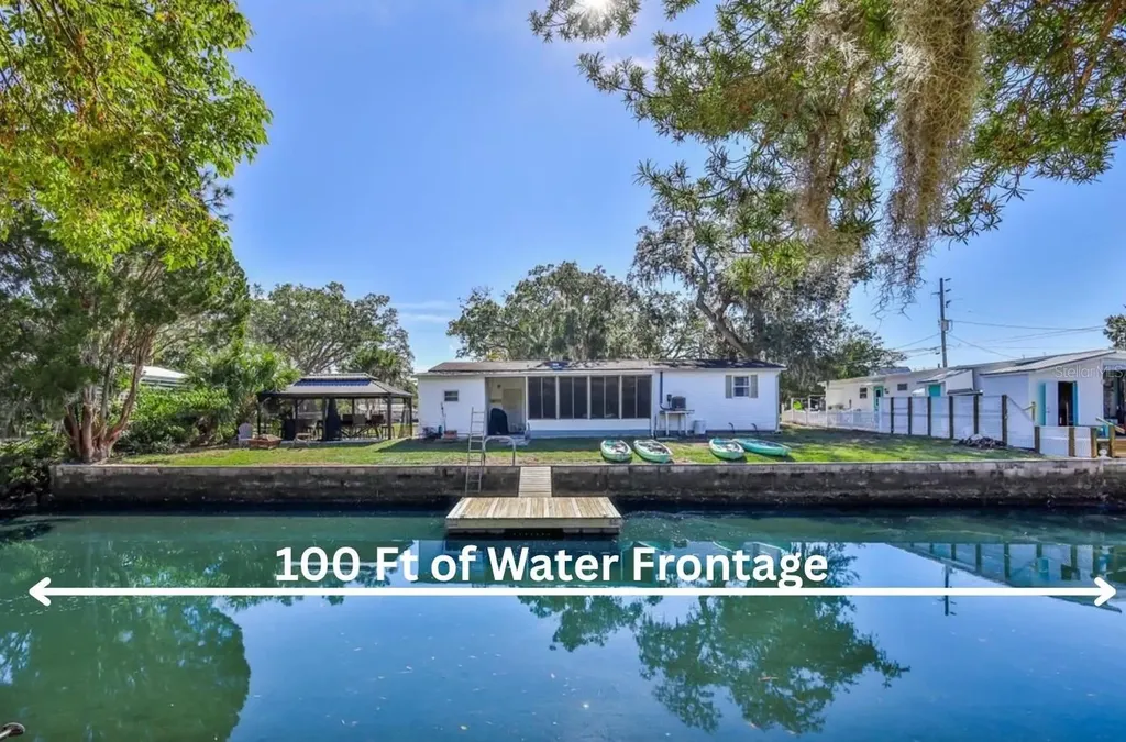5261 Circle Drive Weeki Wachee FL 34607