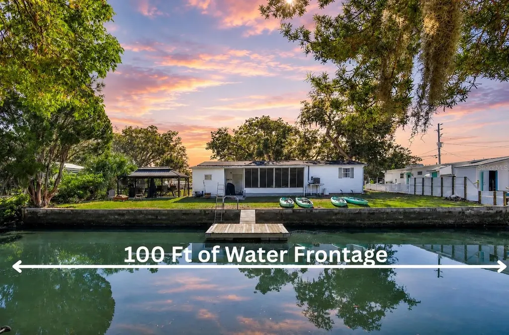 5261 Circle Drive Weeki Wachee FL 34607