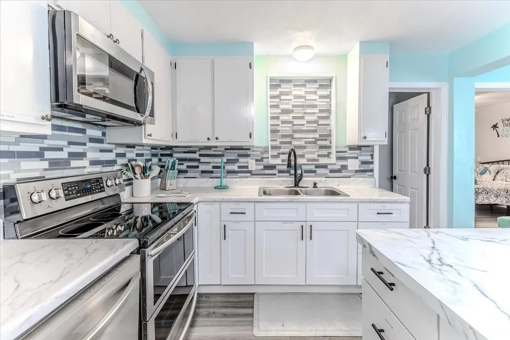 5261 Circle Drive Weeki Wachee FL 34607