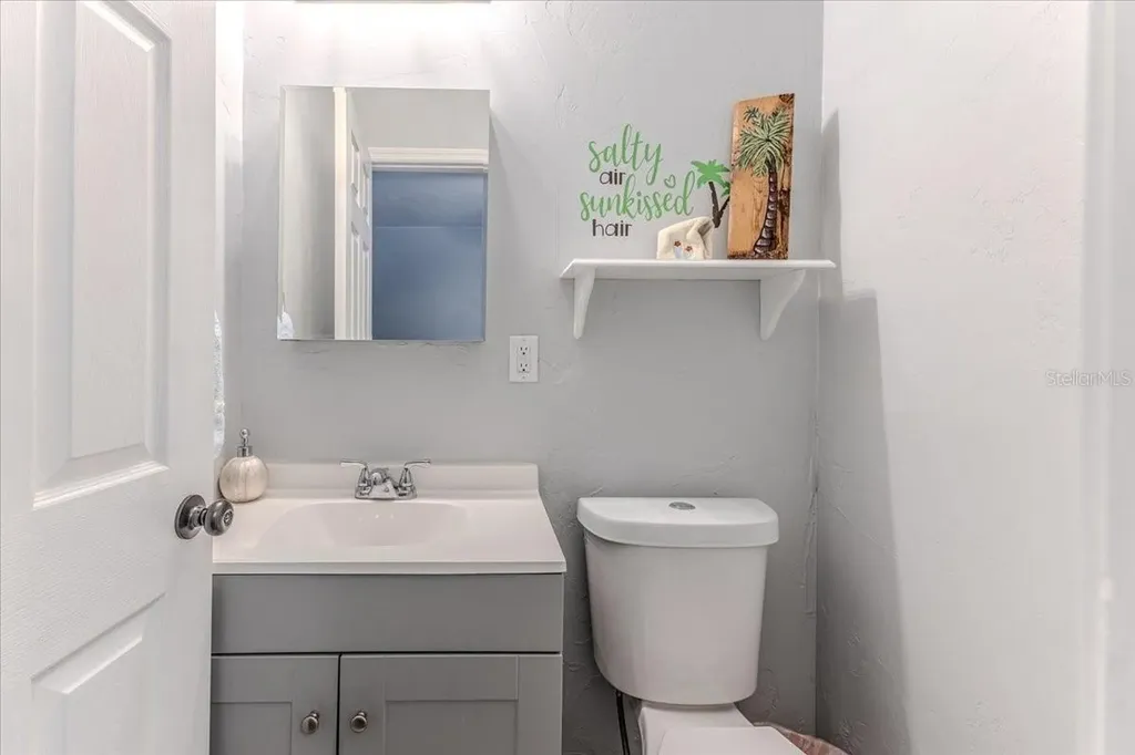 5261 Circle Drive Weeki Wachee FL 34607