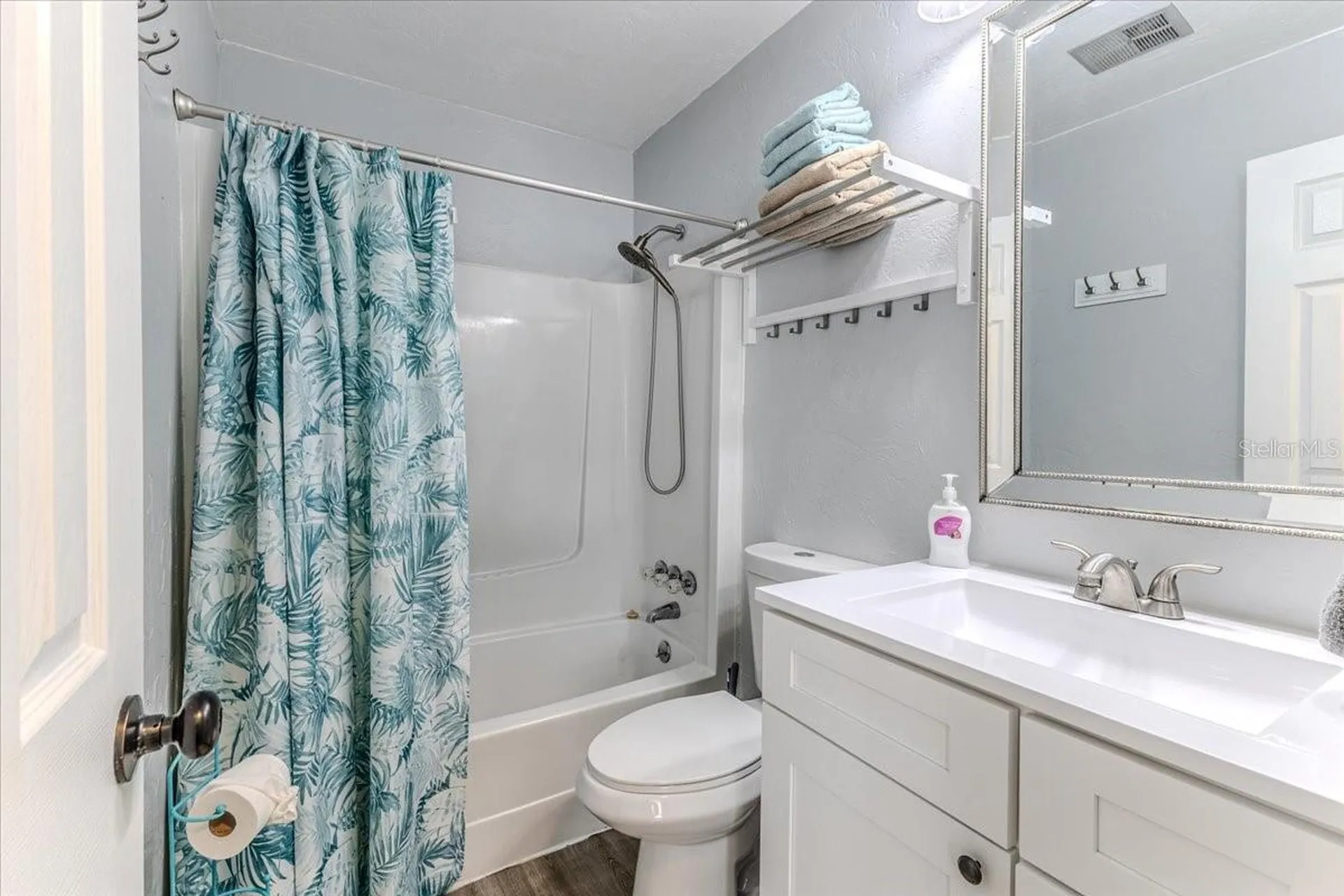 5261 Circle Drive Weeki Wachee FL 34607