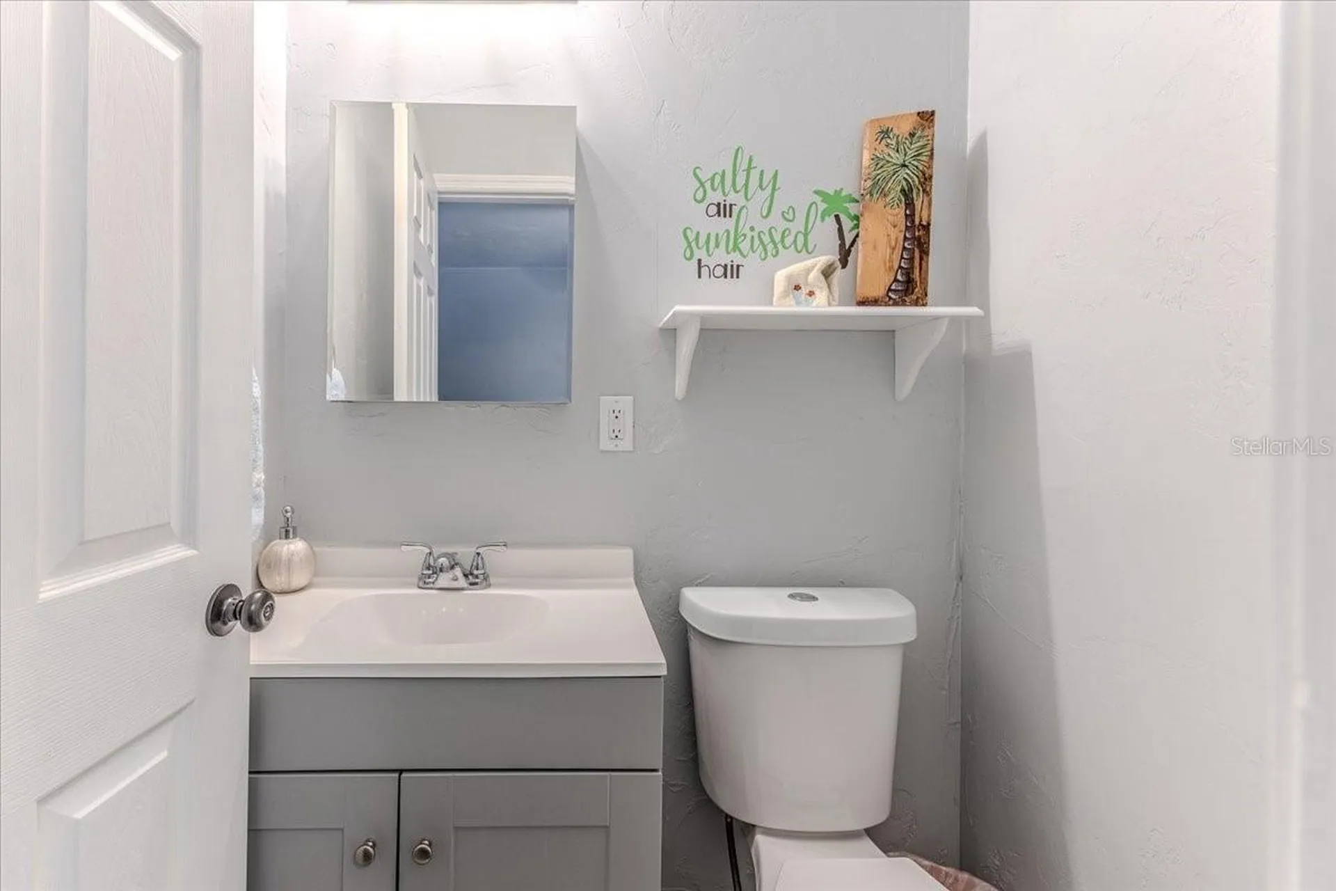 5261 Circle Drive Weeki Wachee FL 34607