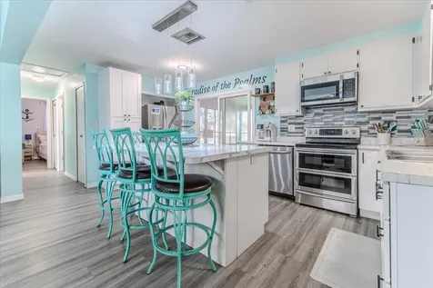 5261 Circle Drive Weeki Wachee FL 34607