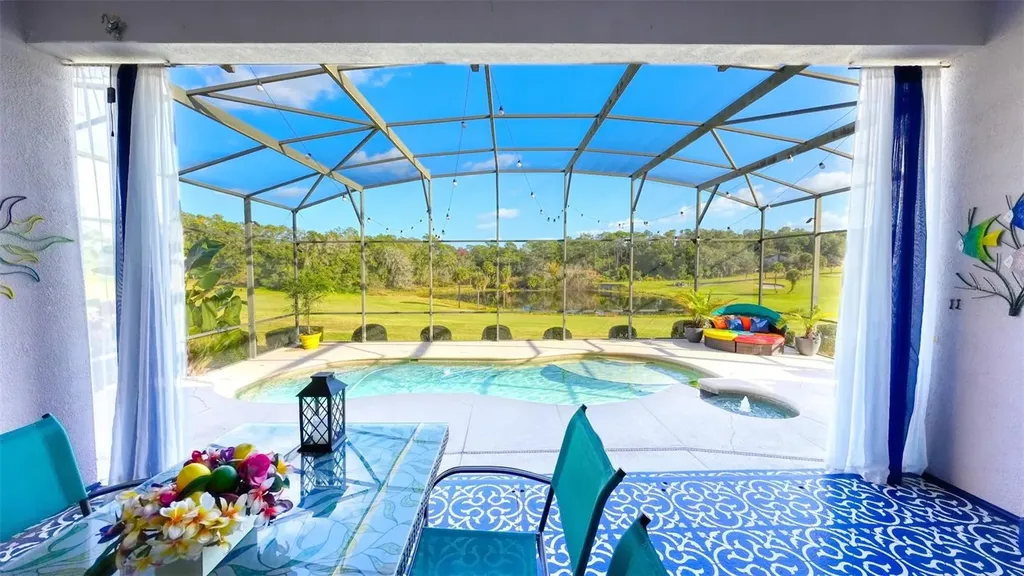 1017 Majestic Oak Drive Apopka FL 32712