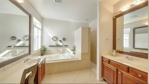 1017 Majestic Oak Drive Apopka FL 32712