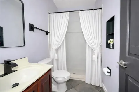 1017 Majestic Oak Drive Apopka FL 32712