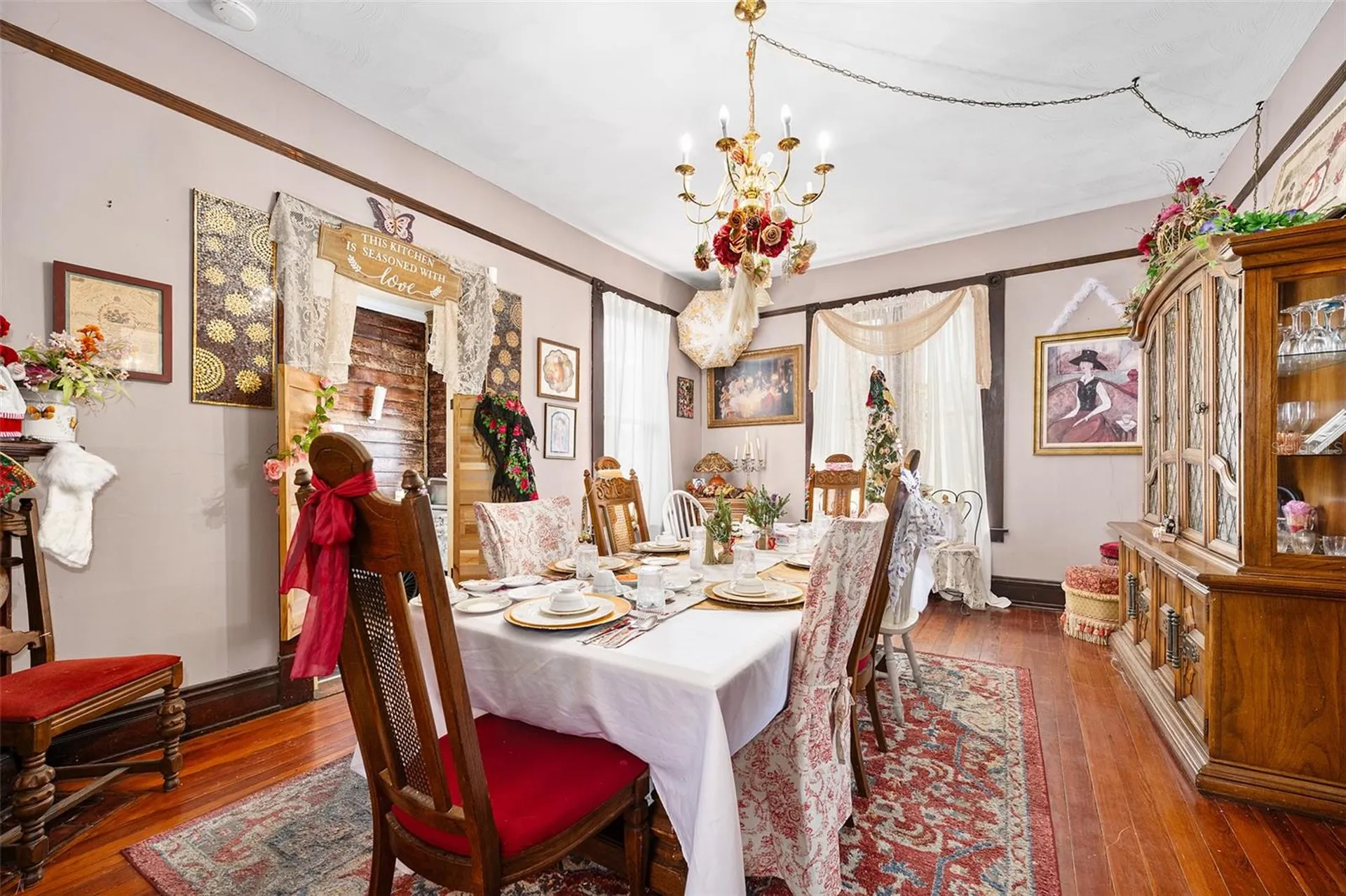 228 W Howry Avenue Deland FL 32720