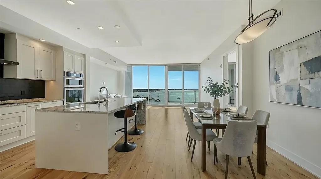1155 N Gulfstream Avenue Sarasota FL 34236
