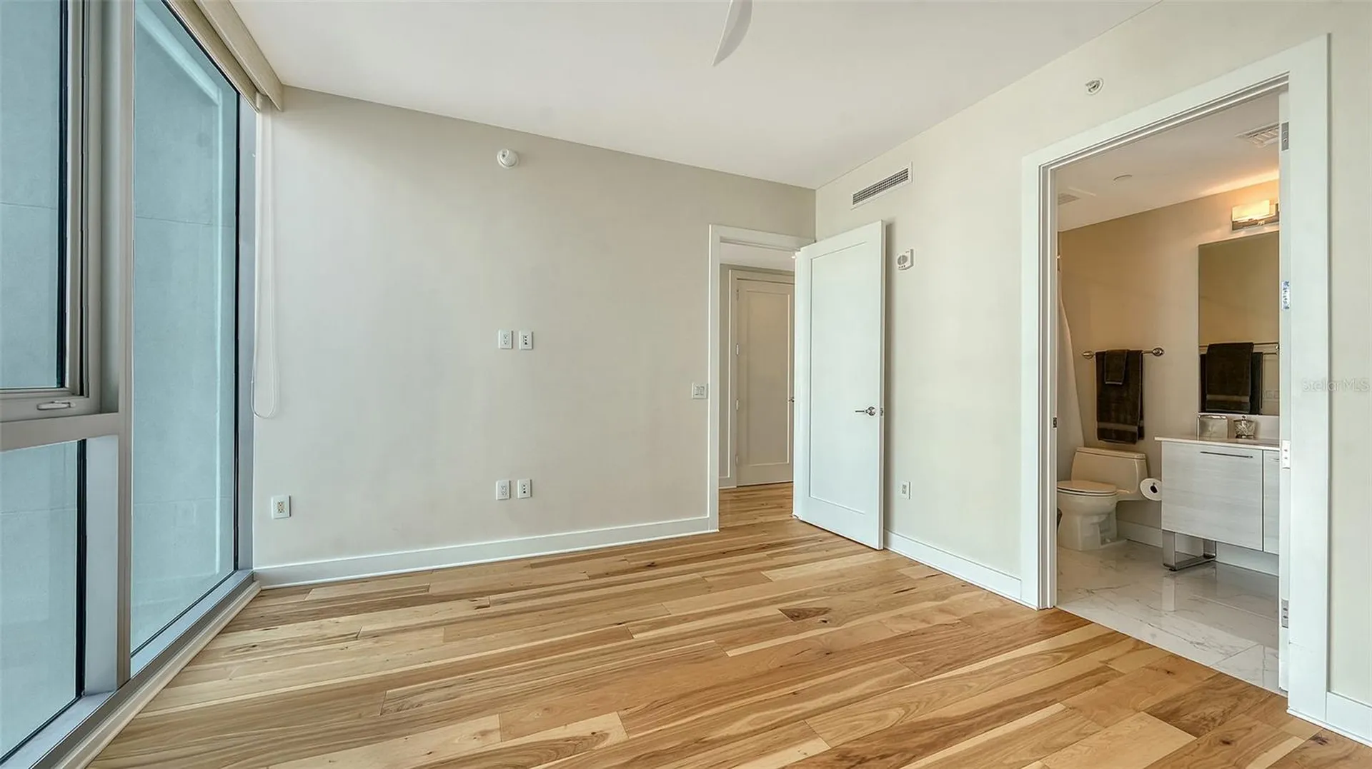 1155 N Gulfstream Avenue Sarasota FL 34236
