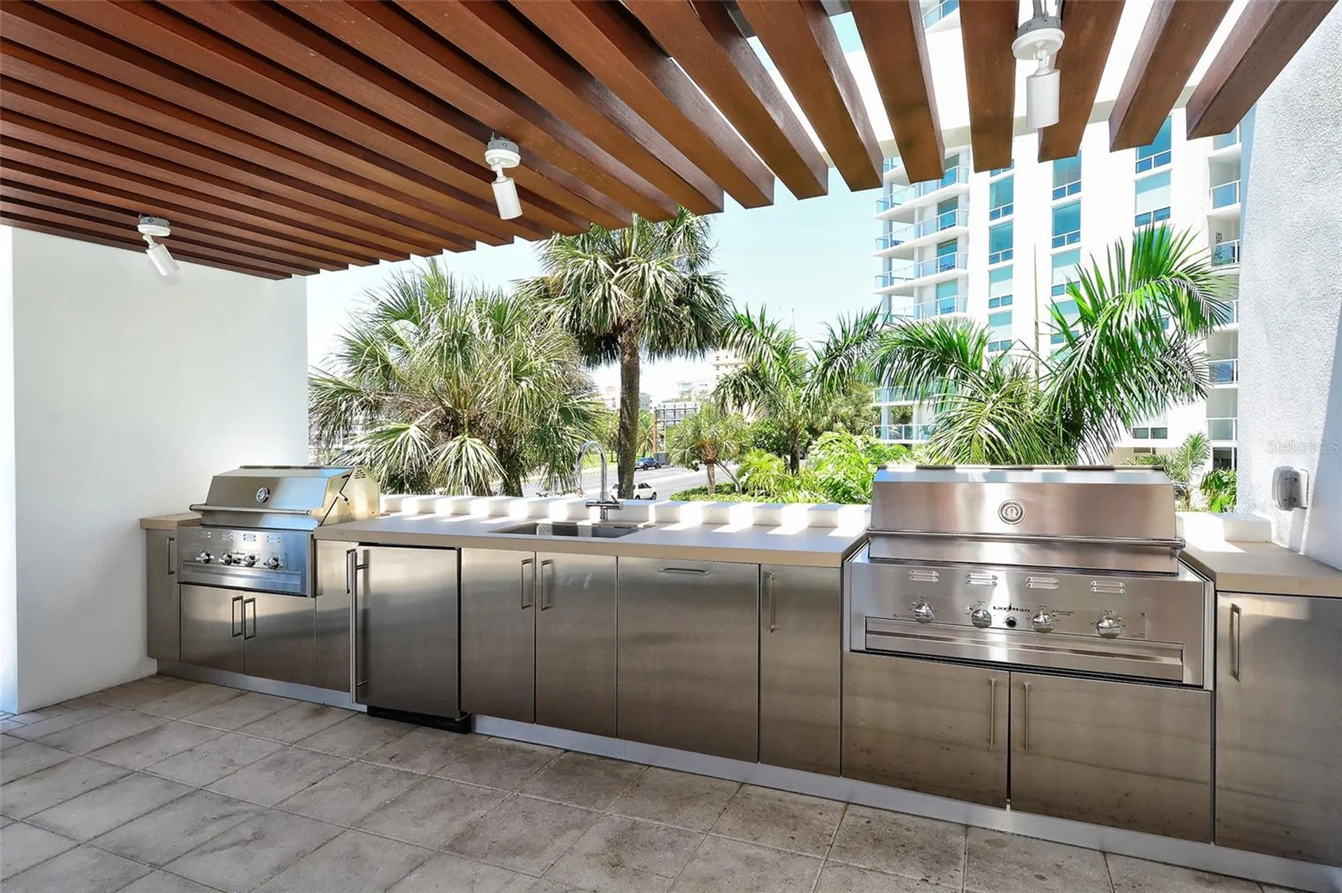 1155 N Gulfstream Avenue Sarasota FL 34236