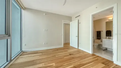 1155 N Gulfstream Avenue Sarasota FL 34236