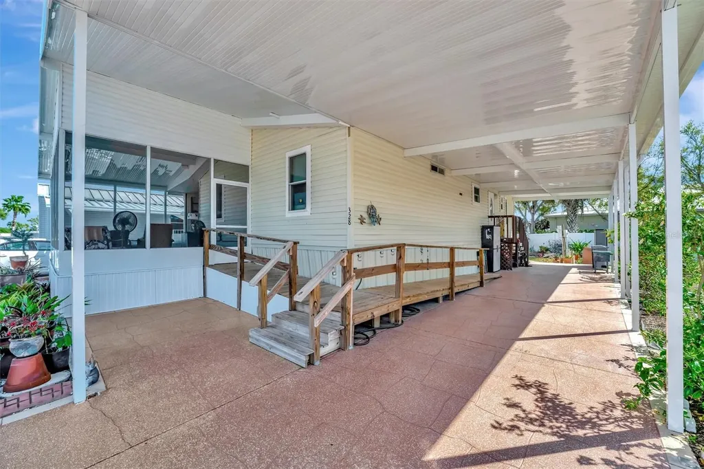 328 S Port Royal Lane Apollo Beach FL 33572