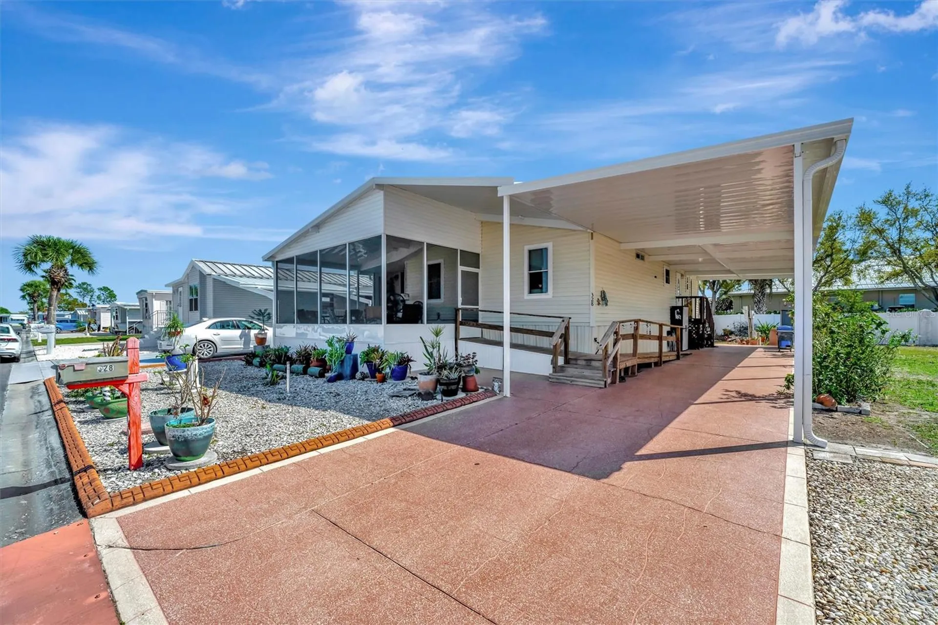 328 S Port Royal Lane Apollo Beach FL 33572