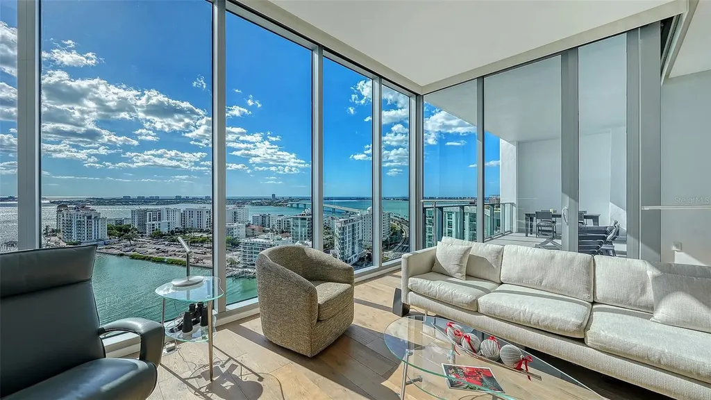 1155 N Gulfstream Avenue Sarasota FL 34236