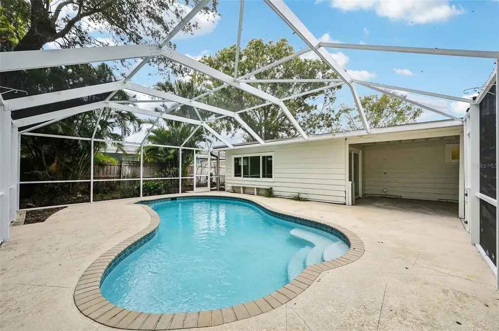 3182 Hatton Street Sarasota FL 34237