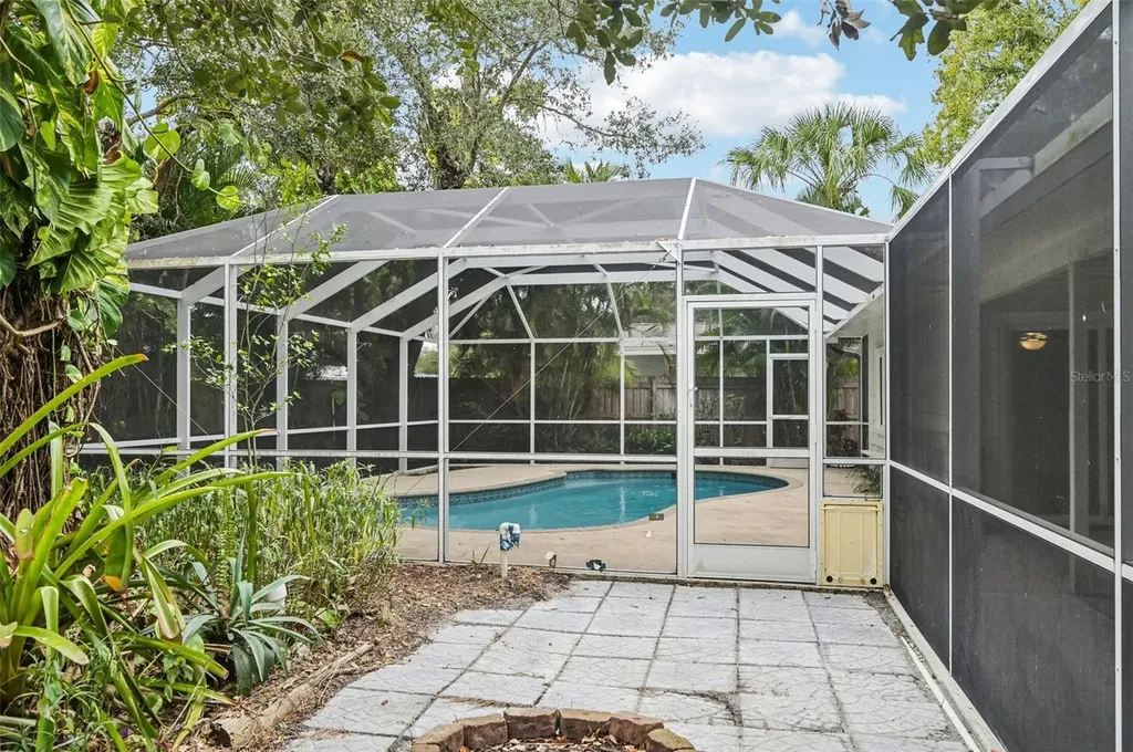 3182 Hatton Street Sarasota FL 34237