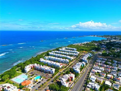 St 686 Cond. Chalets De La Playa Vega Baja PR 00693