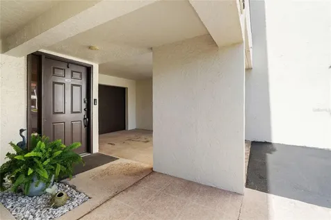 120 1st Street E Tierra Verde FL 33715