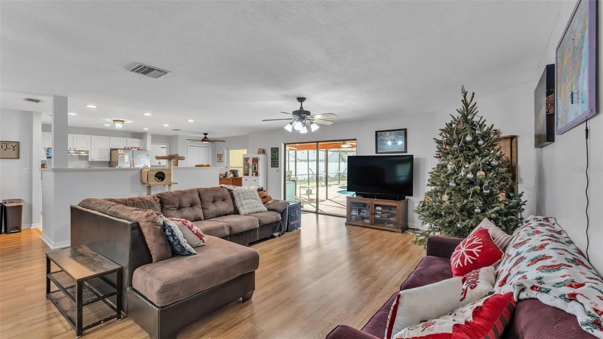 2207 Gatewood Street Plant City FL 33563