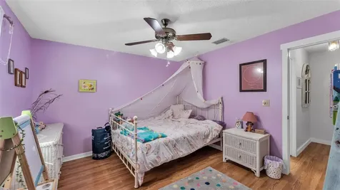 2207 Gatewood Street Plant City FL 33563
