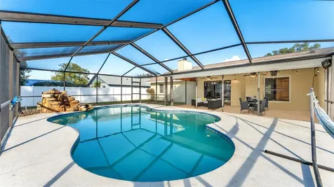 2207 Gatewood Street Plant City FL 33563