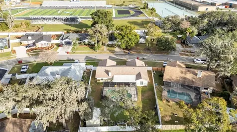 2207 Gatewood Street Plant City FL 33563