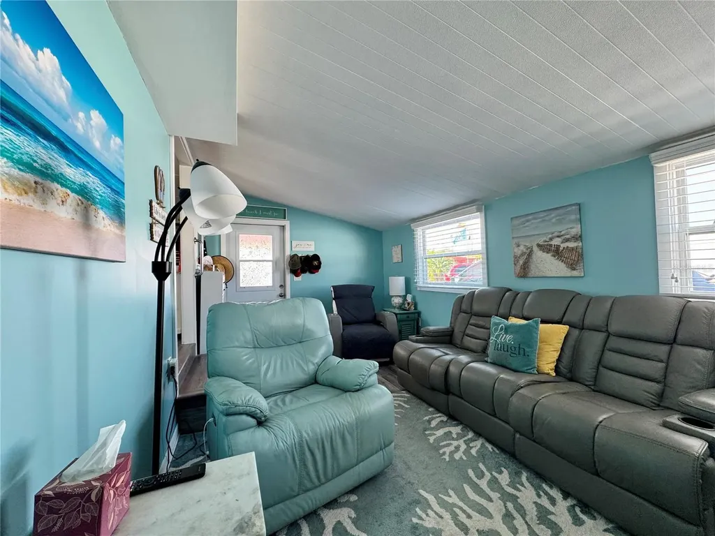 6519 Texas Street Bradenton FL 34207
