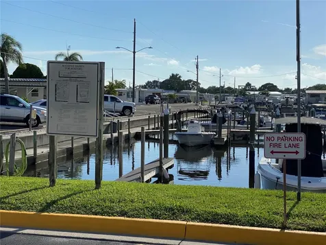 6519 Texas Street Bradenton FL 34207