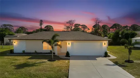 1461 Royal Road Venice FL 34293