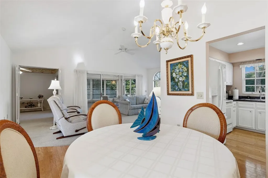 5704 34th Court W Bradenton FL 34210
