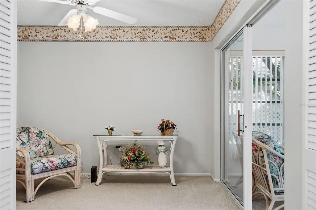 5704 34th Court W Bradenton FL 34210