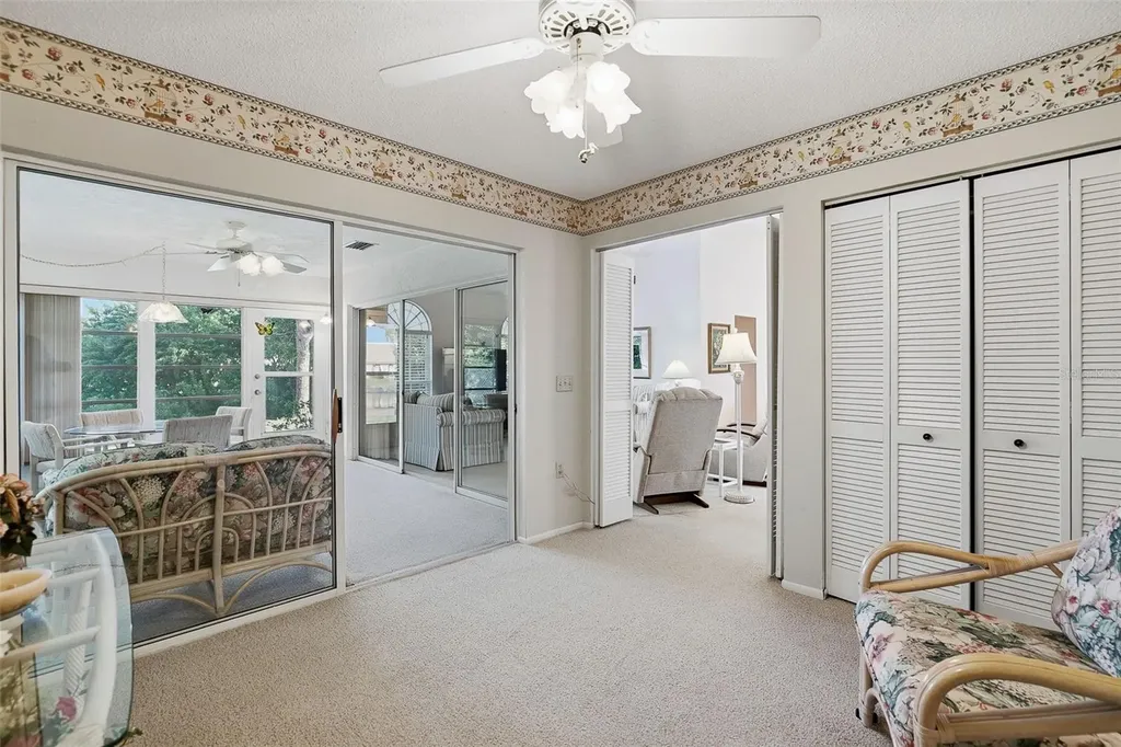 5704 34th Court W Bradenton FL 34210