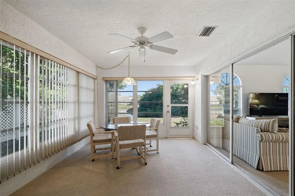 5704 34th Court W Bradenton FL 34210