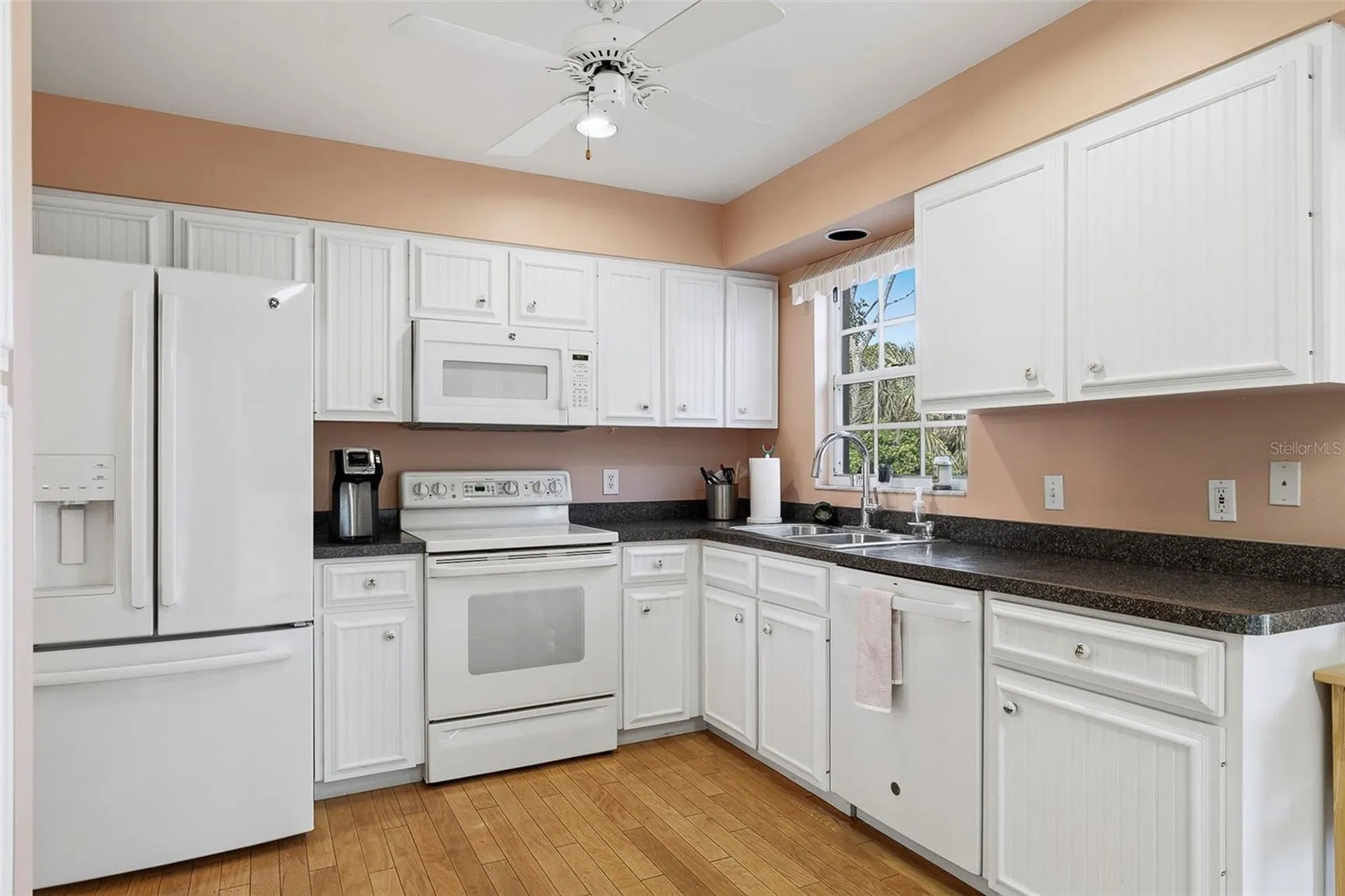 5704 34th Court W Bradenton FL 34210