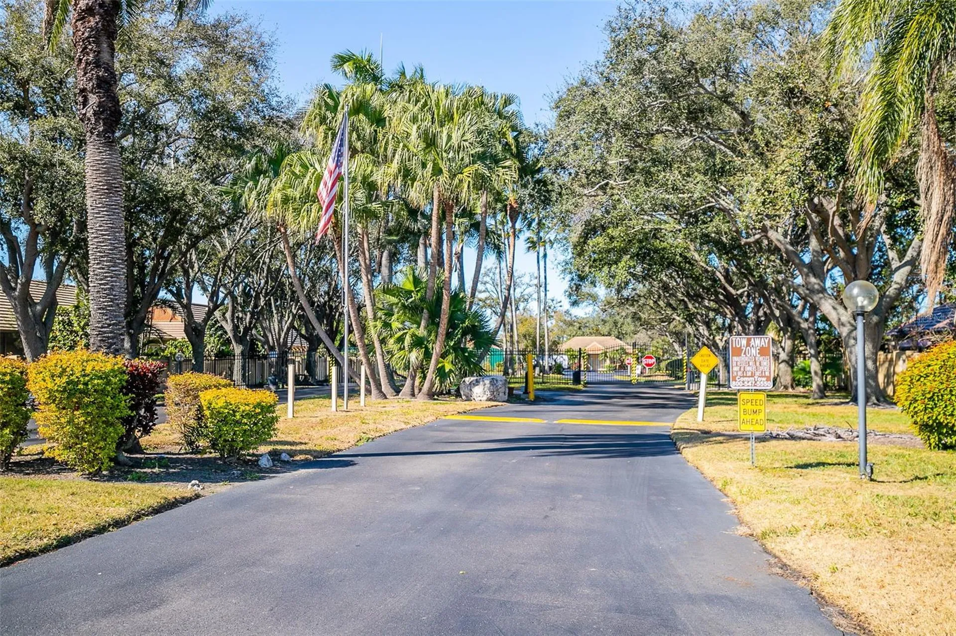 5704 34th Court W Bradenton FL 34210