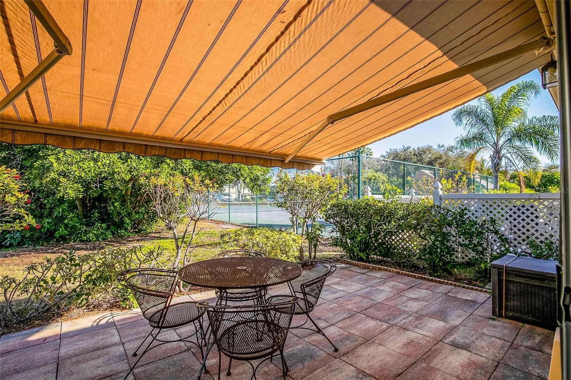 5704 34th Court W Bradenton FL 34210