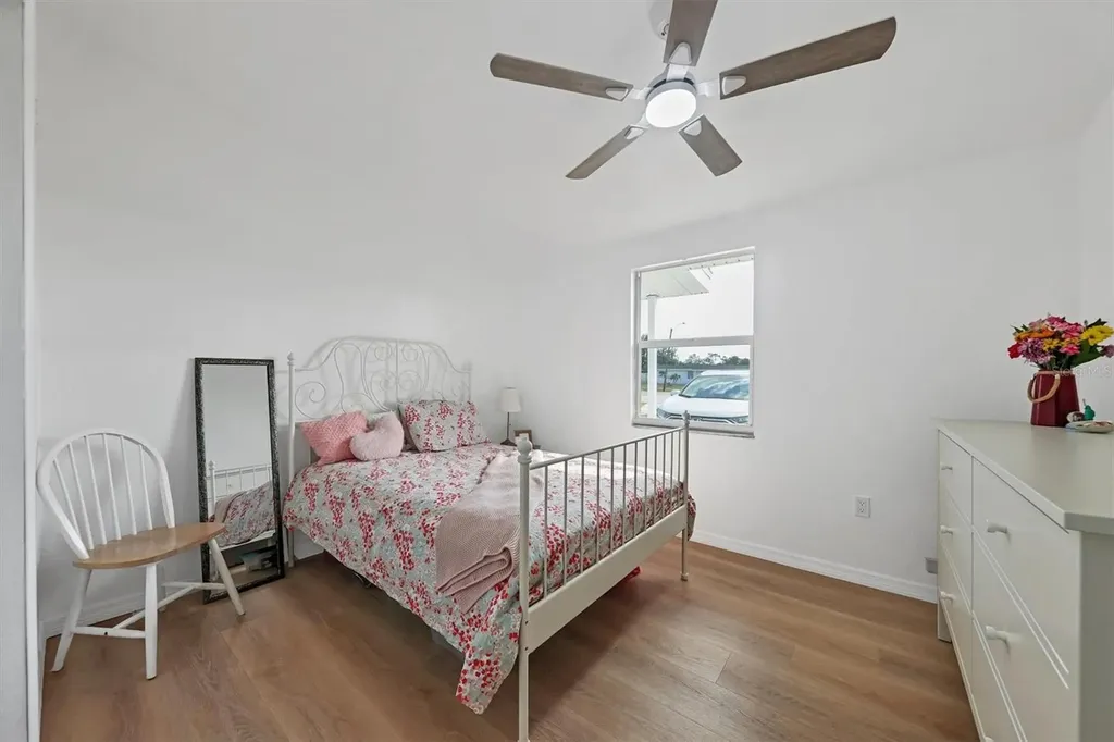 22152 Laramore Avenue Port Charlotte FL 33952