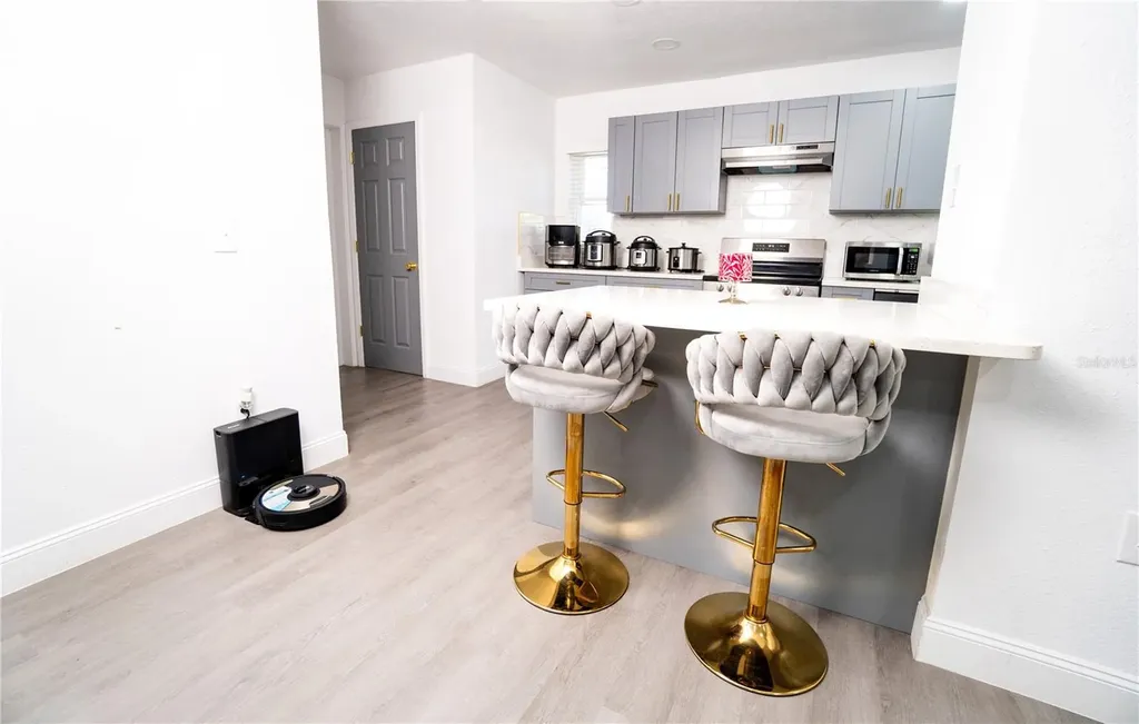 5101 Vinson Drive Tampa FL 33610
