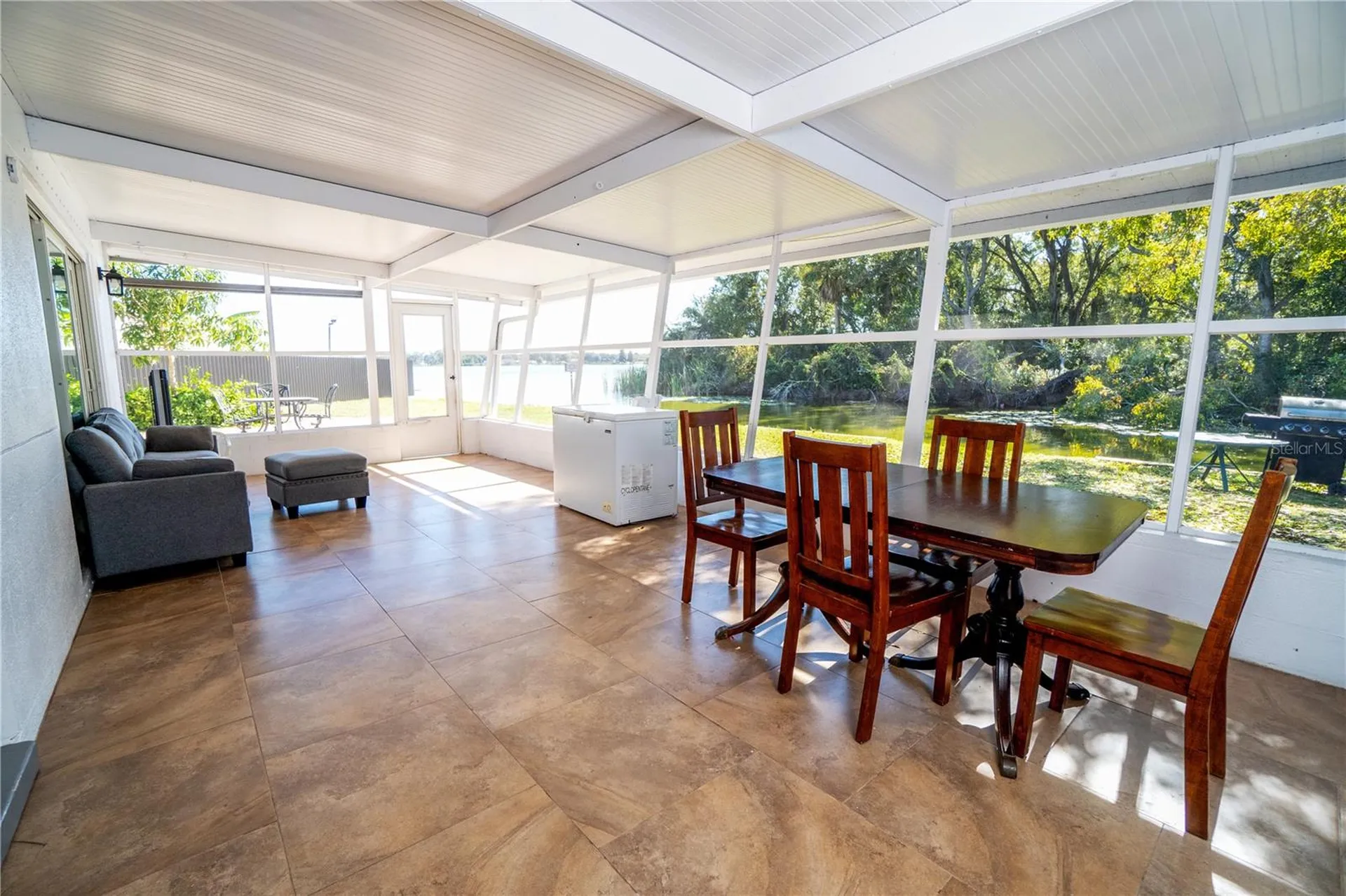 5101 Vinson Drive Tampa FL 33610