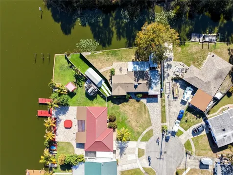 5101 Vinson Drive Tampa FL 33610