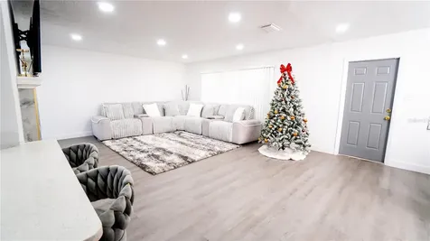 5101 Vinson Drive Tampa FL 33610