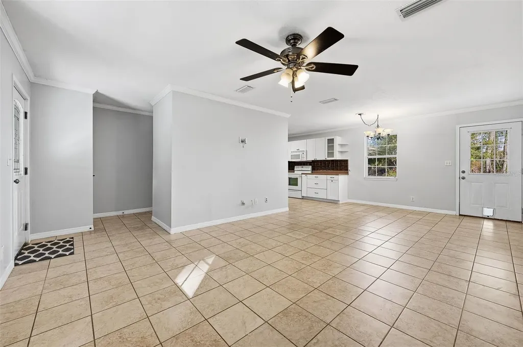 6878 SW 36th Avenue Lake Butler FL 32054